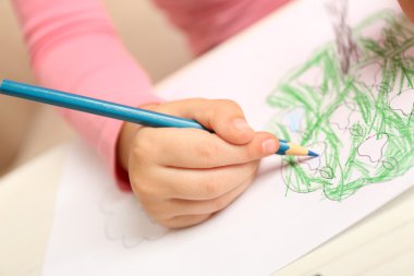 Çocuk çizim portre