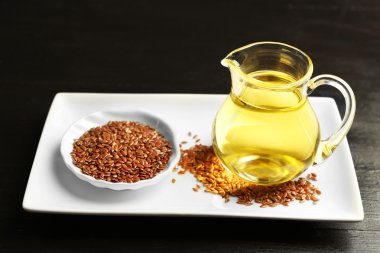 Ahşap masa üzeri yağlıboya ile keten tohumu