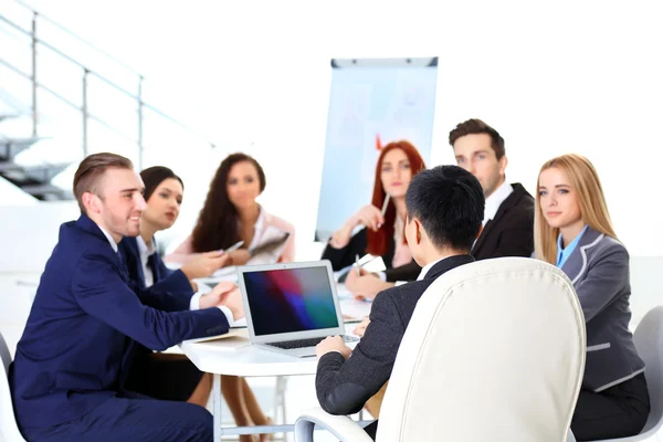 Reunião de negócios no escritório — Fotografia de Stock