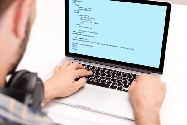 Man Using Laptop Writing Programming Code Laptop — Stock Photo, Image