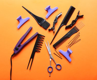 Kuaför ile çeşitli aksesuarlar ayarla