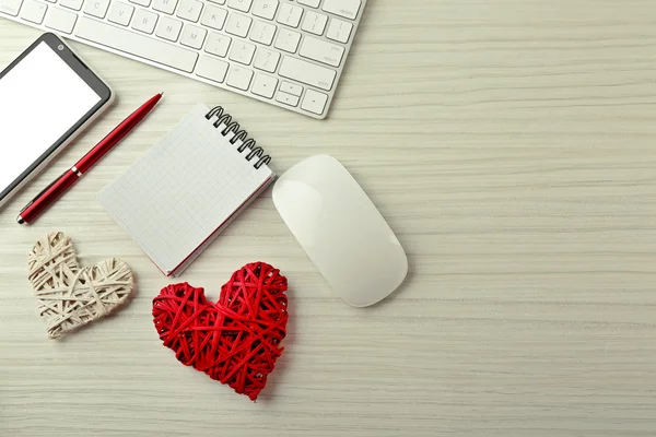 Computer peripherals with heart — Stock Photo, Image