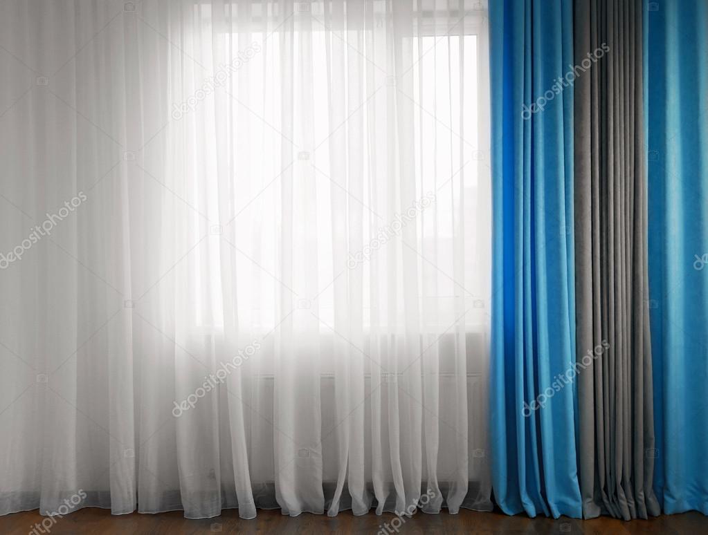 blauwe en grijze gordijnen — Stockfoto © belchonock #102142392 blauwe en grijze gordijnen — Stockfoto © belchonock #102142392