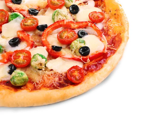 Pizza deliciosa com queijo e legumes isolados em branco — Fotografia de Stock