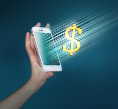 El ele tutuşan akıllı telefon 
