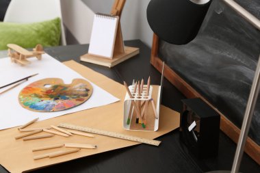 Yaratıcı kişinin işyeri 