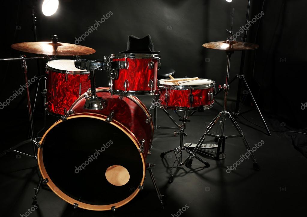 Drum set on stage Stock Photo by ©belchonock 103081624