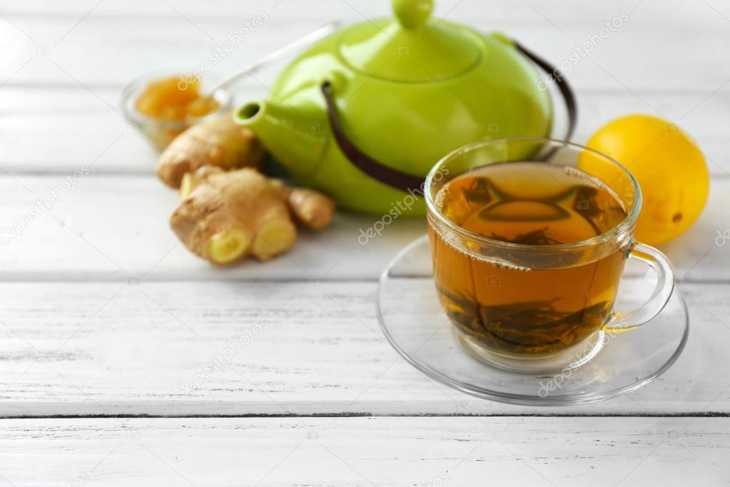 Te verde con limon y jengibre