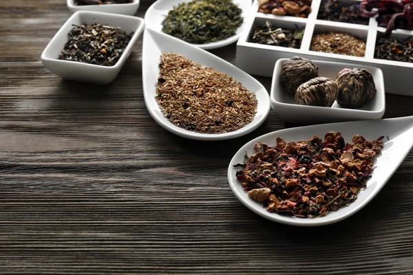 Diferentes tipos de té — Foto de Stock