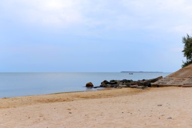 Yaz saati, güzel kumlu plaj