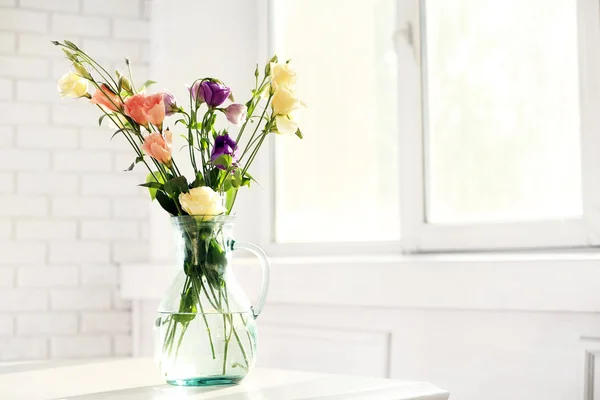 Beautiful spring flowers — Stock Photo, Image