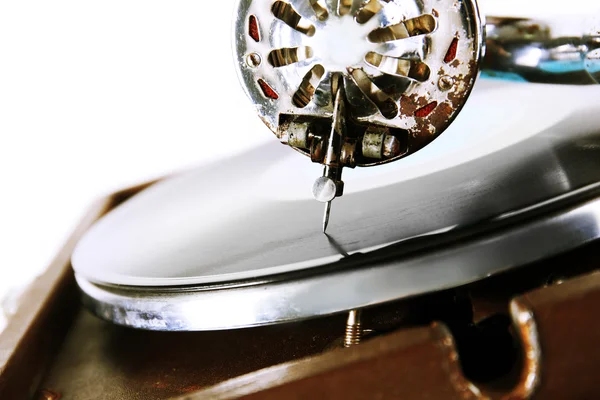 Old gramophone isolated — Stock Photo, Image