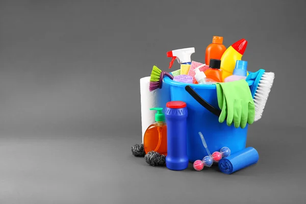 Bucket of cleaning supplies — Stock Photo, Image