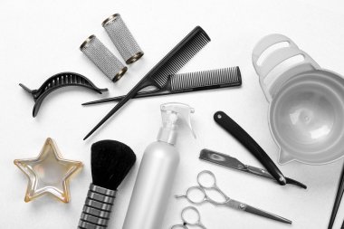 Araçlar, ekipman ve kozmetik Kuaför ayarla