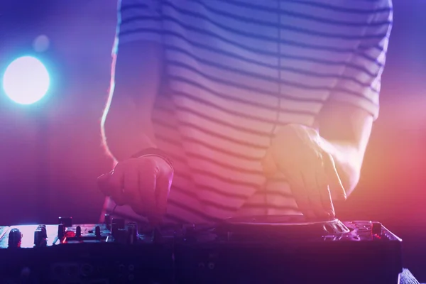 DJ playing music — Stock Photo, Image