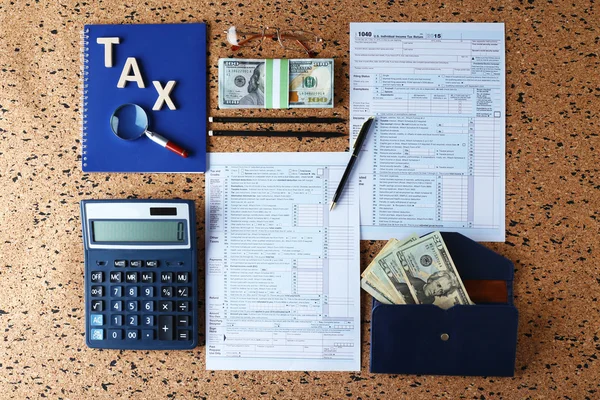 Индивидуальная налоговая декларация — стоковое фото