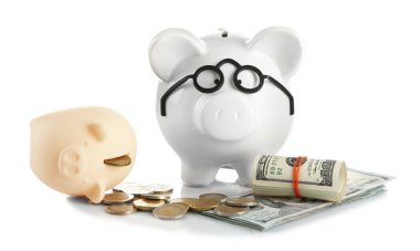 Kumbara dolar ve para ile ben