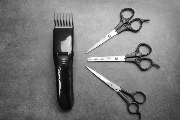 Juego de peluquería con cortador de cabello —  Fotos de Stock