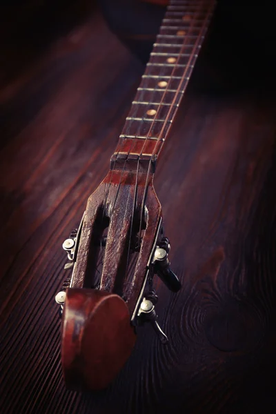 Domra ludowy instrument muzyczny — Zdjęcie stockowe