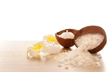 Plumeria beyaz üzerine Spa kavramı
