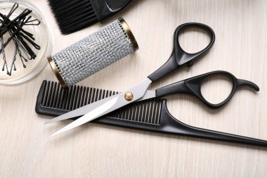 Kuaför araçları ile ayarla 