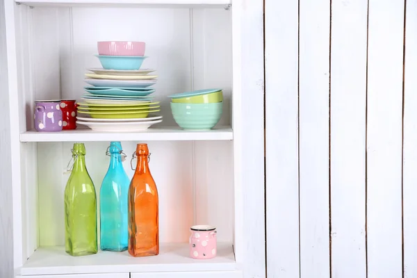 Different clean dishes — Stock Photo, Image