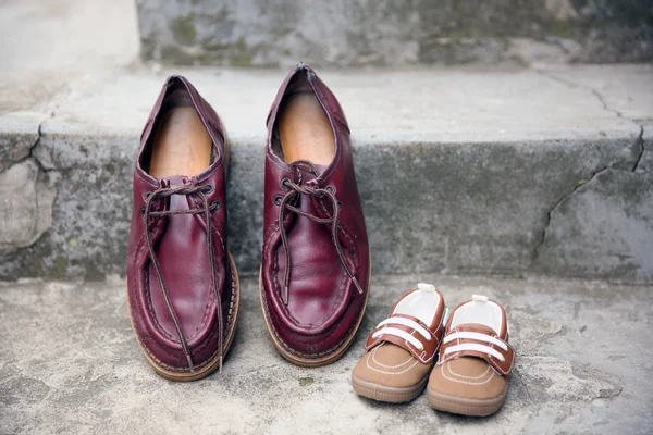 Chaussures père et fils — Photo