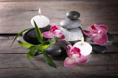 Spa güzel çiçekli natürmort 