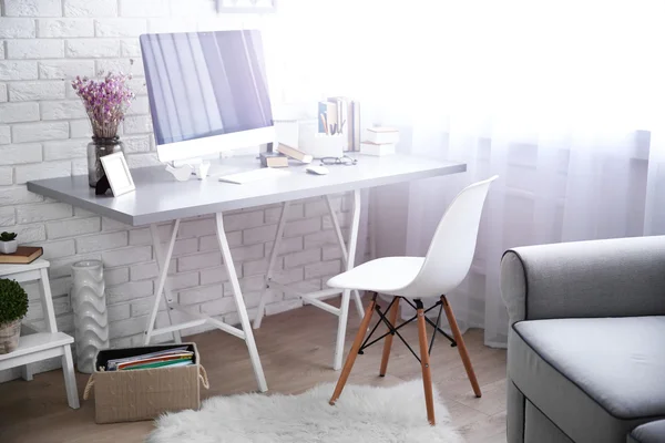 Modern interior. Comfortable workplace — Stock Photo, Image