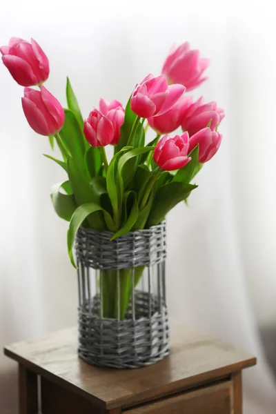 Bouquet of pink tulips in a vase, close up — Stock Photo, Image