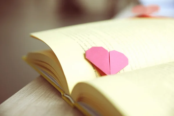 Book and heart shaped bookmark — Stock Photo, Image