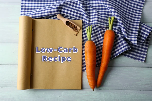 Low-Carb recept i receptbok — Stockfoto