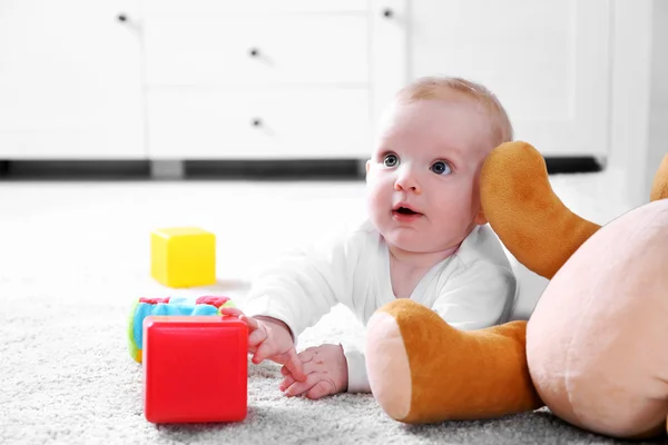 Baby boy playing — Stock Photo, Image