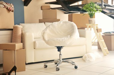 Ev eşyaları Paketli