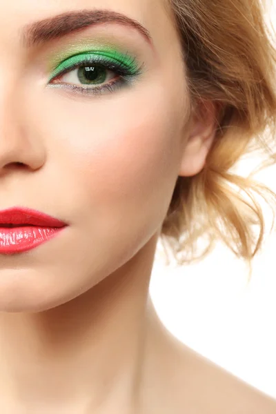 Bella ragazza con trucco colorato — Foto Stock