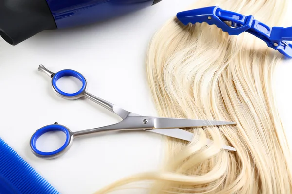 Set de coiffeur avec mèche de cheveux — Photo