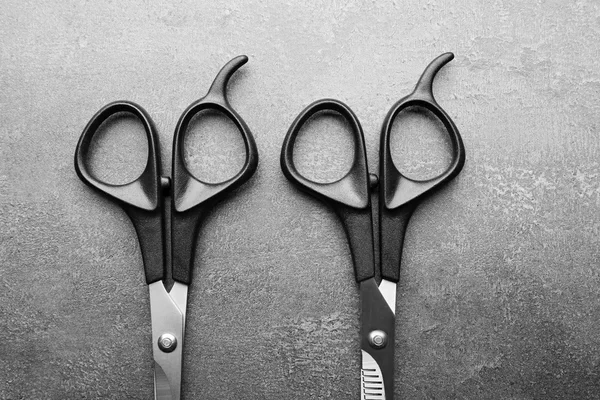 Profesjonalne nożyczki z czarnymi uchwytami — Zdjęcie stockowe