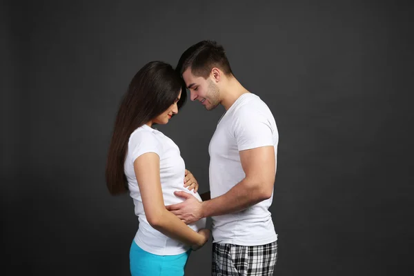 Pregnant woman with husband — Stock Photo, Image