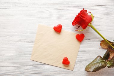 Hediye kartı ile güzel gül