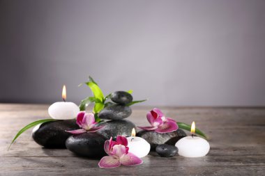 Spa güzel çiçekli natürmort
