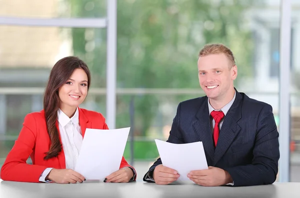 TV anchor training for telling news — Stock Photo, Image