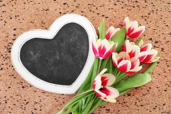 Bouquet di tulipani variegati con cornice su spilla — Foto Stock