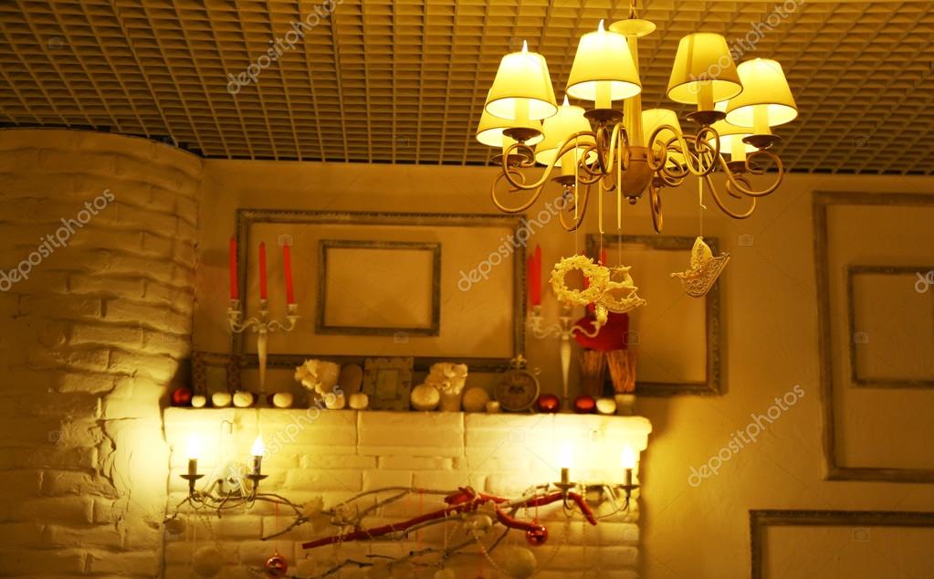 Gezellig interieur in het restaurant — Stockfoto © belchonock #105172416 Gezellig interieur in het restaurant — Stockfoto © belchonock #105172416