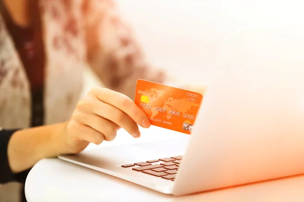 Female making online payment — Stock Photo, Image