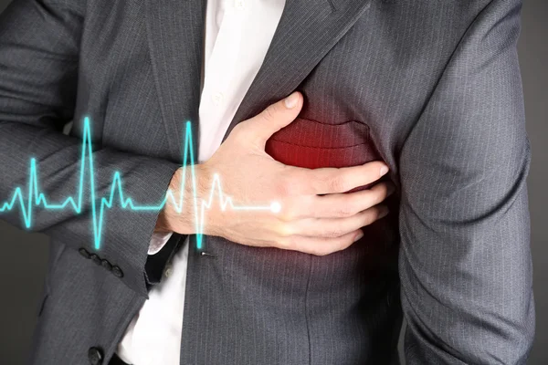 Bröstsmärta - hjärtinfarkt. — Stockfoto