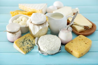 Taze süt ve süt ürünleri kümesi 