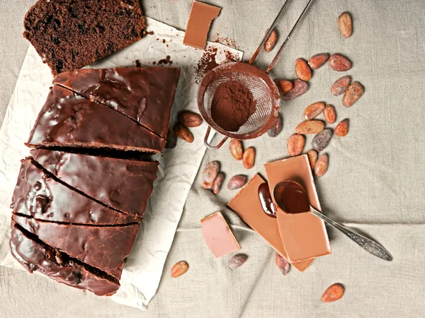 초콜릿 슬라이스 케이크 — 스톡 사진