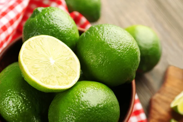 Fresh limes closeup — Stock Photo, Image