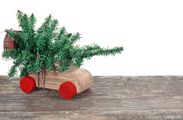Noel ağacı ve oyuncak oyuncak araba — Stok fotoğraf