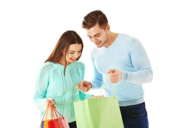Renkli alışveriş torbaları ile Çift